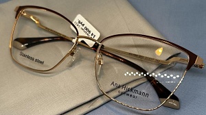 Ana Hickman 1433
